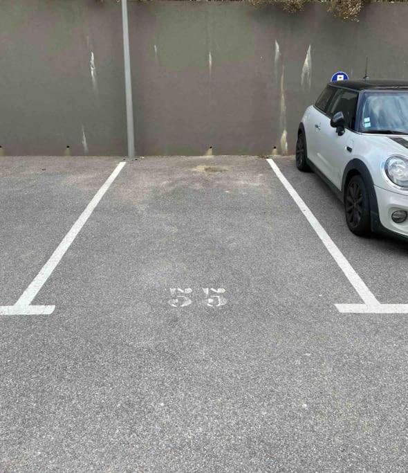 Parking Gratuit Grande Terrasse Proche Centre Ville Ajaccio  Zewnętrze zdjęcie